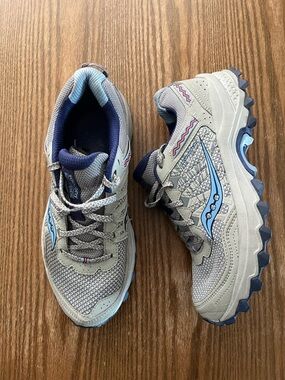 Saucony Shoes Womens Sz 8 Excursion TR Trail Running Lght Gray S04511